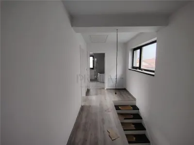 Casă 3 camere Moșnița Nouă - poza 8
