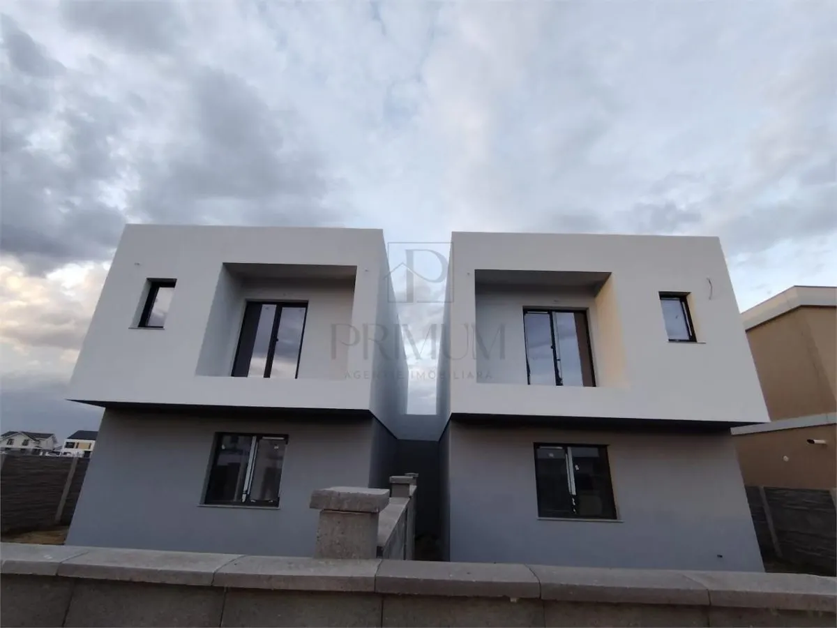 Casă 5 camere Urseni - poza 1