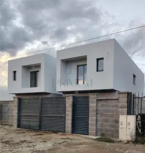 Casă 5 camere Urseni - poza 2