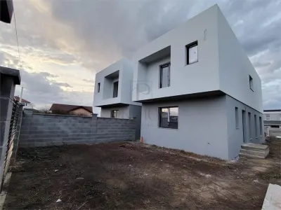 Casă 5 camere Urseni - poza 4