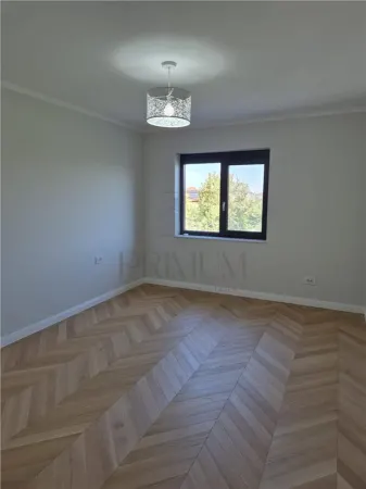 Casă 5 camere Dumbrăvița - poza 9