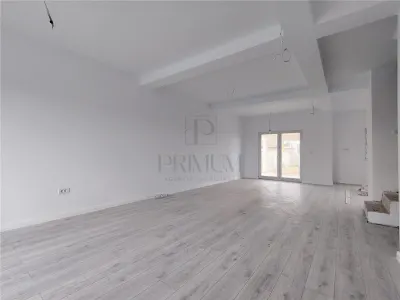 Casă 4 camere Moșnița Nouă - poza 3