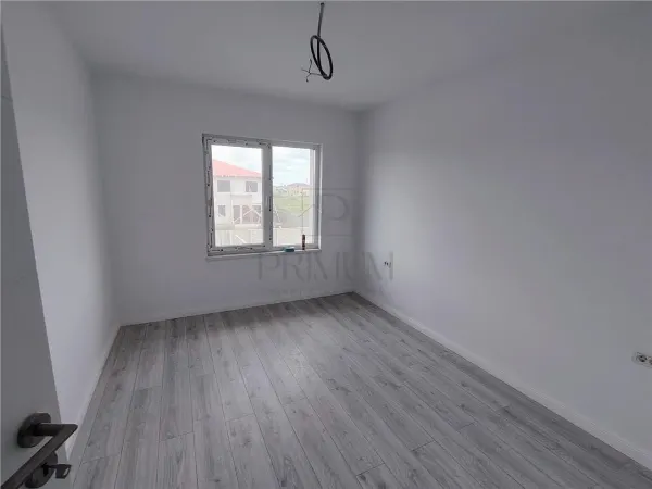 Casă 4 camere Moșnița Nouă - poza 5