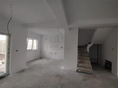 Casă 4 camere Moșnița Nouă - poza 11