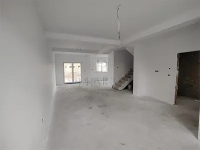 Casă 4 camere Moșnița Nouă - poza 10