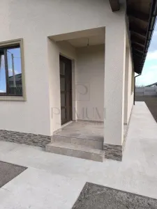 Casă 3 camere Sânmihaiu Român - poza 3