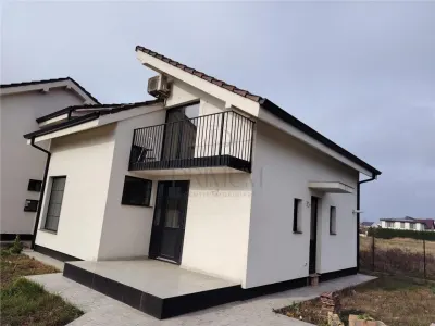 Casă 6 camere Moșnița Nouă - poza 1