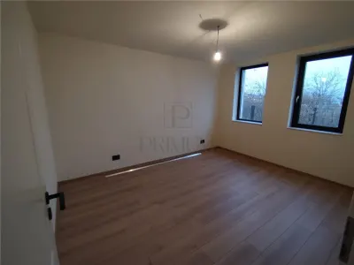 Casă 6 camere Moșnița Nouă - poza 16