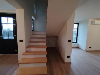 Casă 6 camere Moșnița Nouă - poza 4