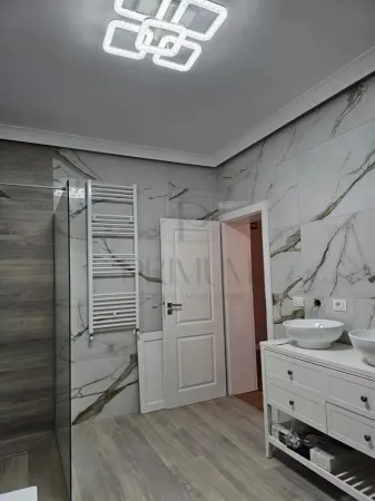 Casă 5 camere Moșnița Nouă - poza 12