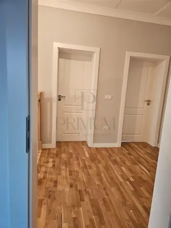 Casă 5 camere Moșnița Nouă - poza 8