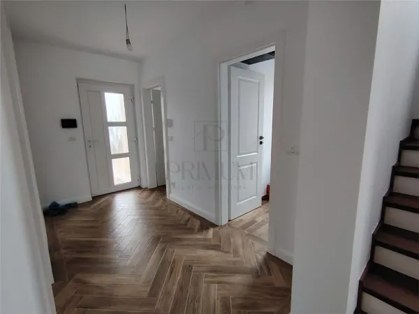 Casă 5 camere Moșnița Nouă - poza 13