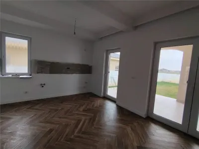 Casă 5 camere Moșnița Nouă - poza 5