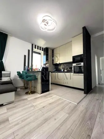 Apartament 3 camere Dumbrăvița - poza 2