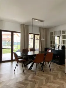 Casă 4 camere Săcălaz - poza 1