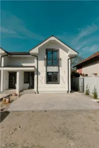 Casă 4 camere Ghiroda - poza 3