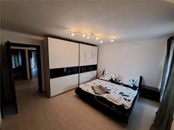 Casă 5 camere Dumbrăvița - poza 13