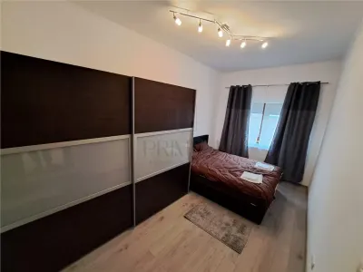 Casă 5 camere Dumbrăvița - poza 3