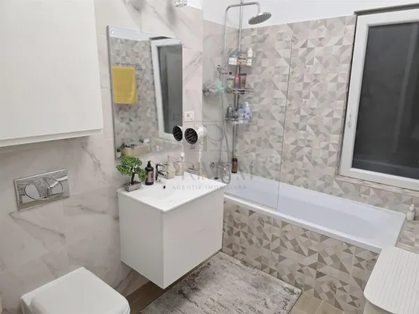 Apartament 3 camere Dumbrăvița - poza 10