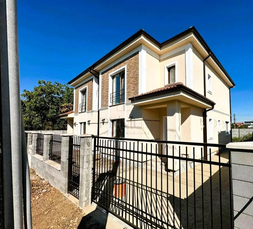 Casă 4 camere Săcălaz - poza 1