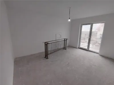 Casă 4 camere Moșnița Nouă - poza 8