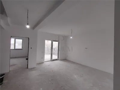 Casă 4 camere Moșnița Nouă - poza 9