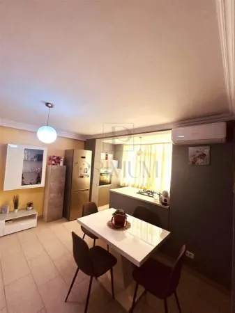 Apartament 3 camere Dumbrăvița - poza 1