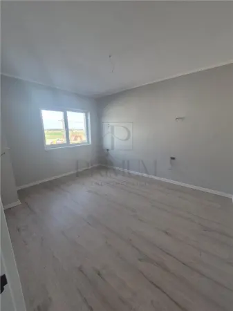 Casă 4 camere Moșnița Nouă - poza 14