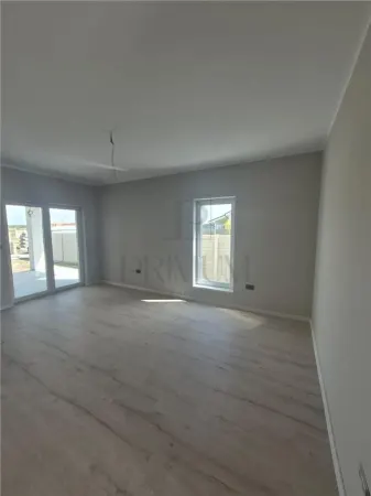 Casă 4 camere Moșnița Nouă - poza 6