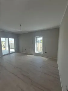 Casă 4 camere Moșnița Nouă - poza 6