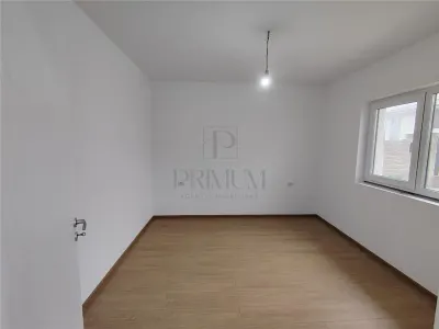 Casă 3 camere Moșnița Nouă - poza 13