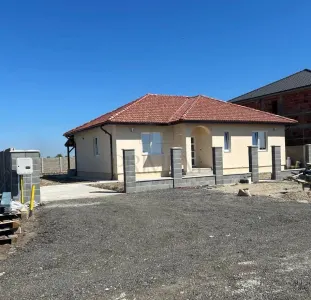 Casă 4 camere Șag - poza 2