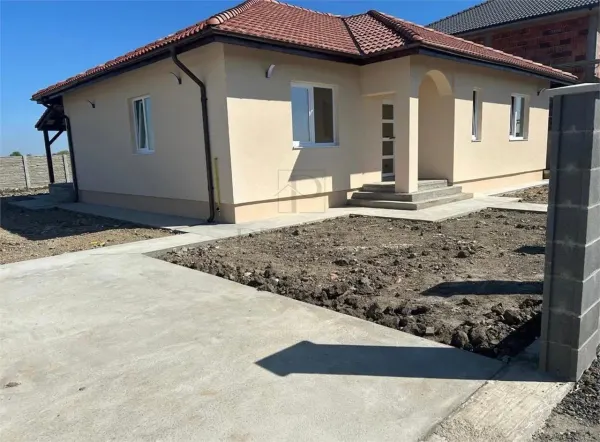 Casă 4 camere Șag - poza 3