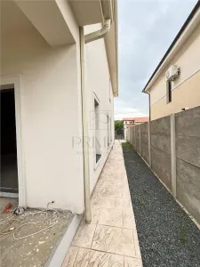 Casă 4 camere Dumbrăvița - poza 4