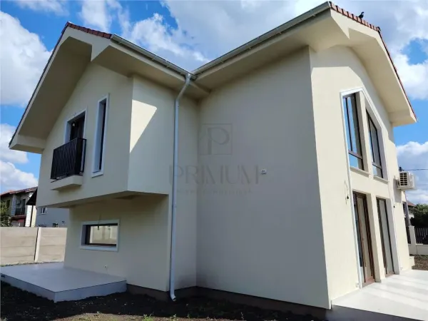 Casă 4 camere Moșnița Nouă - poza 4
