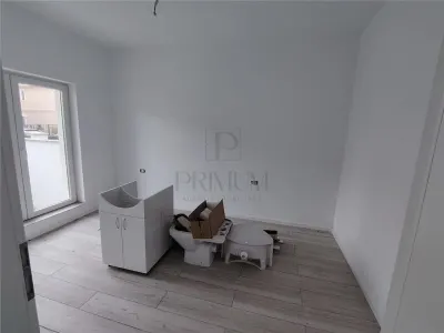 Casă 4 camere Moșnița Nouă - poza 4