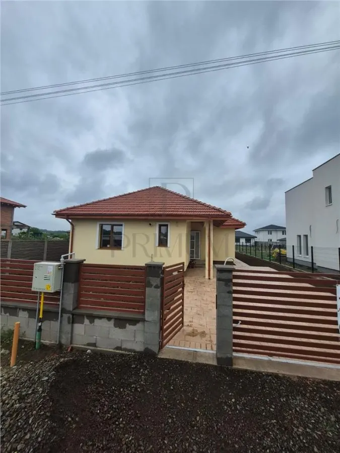 Casă 3 camere Ghiroda - poza 1