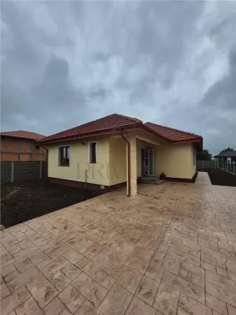 Casă 3 camere Ghiroda - poza 11