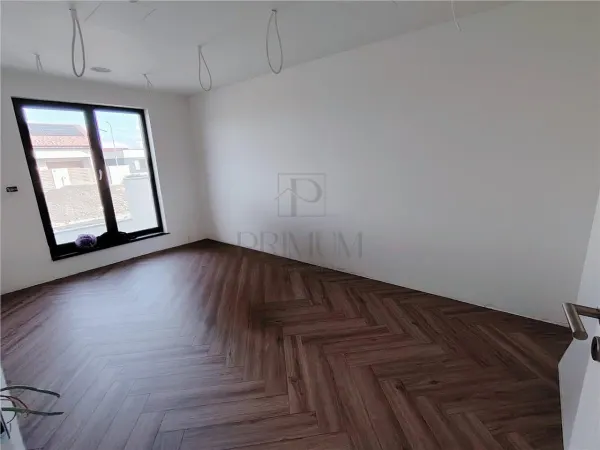 Casă 4 camere Moșnița Nouă - poza 6