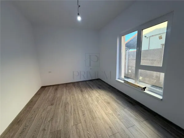 Casă 3 camere Moșnița Nouă - poza 5