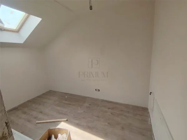 Casă 4 camere Moșnița Nouă - poza 4