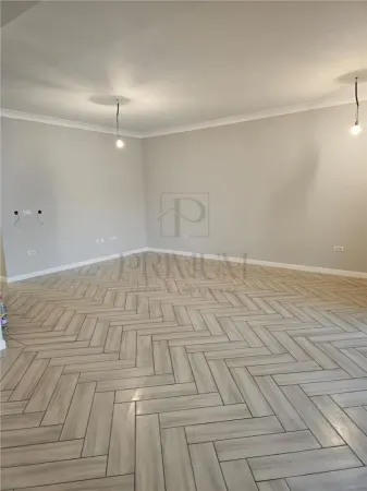 Casă 5 camere Moșnița Nouă - poza 8