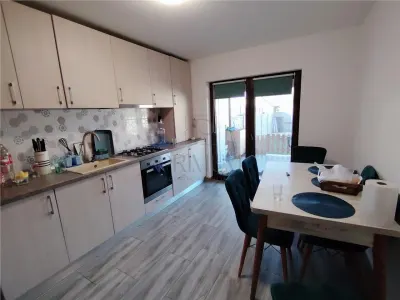 Casă 4 camere Moșnița Nouă - poza 3