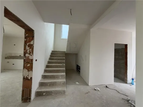 Casă 5 camere Moșnița Nouă - poza 4