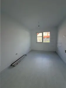 Casă 4 camere Moșnița Nouă - poza 6