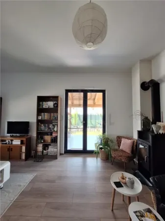 Casă 4 camere Chișoda - poza 2