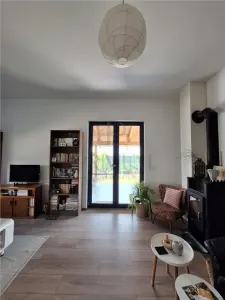 Casă 4 camere Chișoda - poza 2