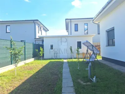 Casă 4 camere Chișoda - poza 11