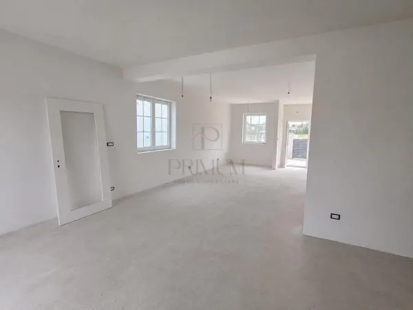 Casă 4 camere Moșnița Nouă - poza 3
