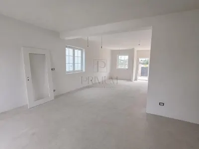 Casă 4 camere Moșnița Nouă - poza 3